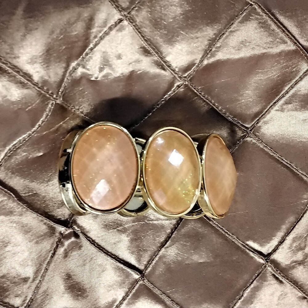 Vintage Retro Bold Chunky Wide champagne amber bracelet golden stretch